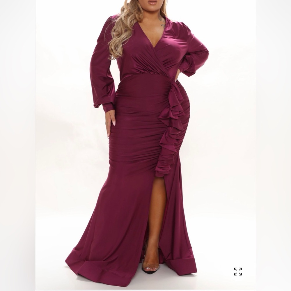 Fashion Nova Burgundy Long Sleeve Dress